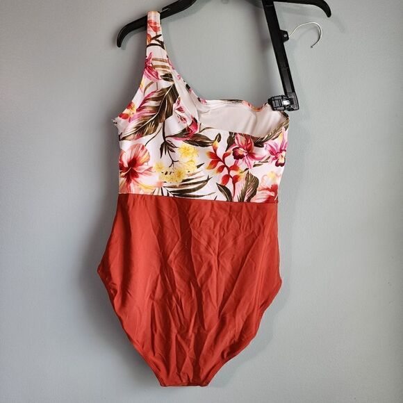 Old Navy One-Shoulder Print/Color Block One-Piece Swimsuit - Picture 8 of 11